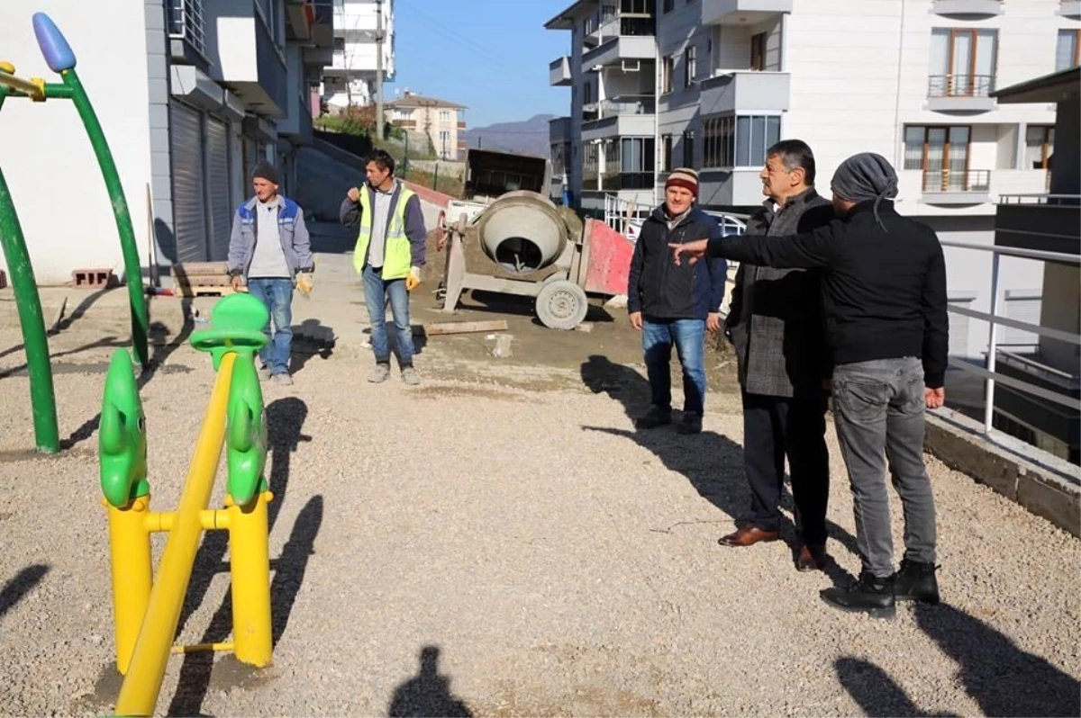 Başkan Akın park alanında incelemelerde bulundu