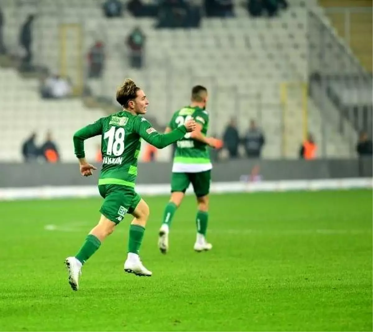 Bursaspor\'da 17 yaşındaki Ali Akman, 130\'uncu golünü attı