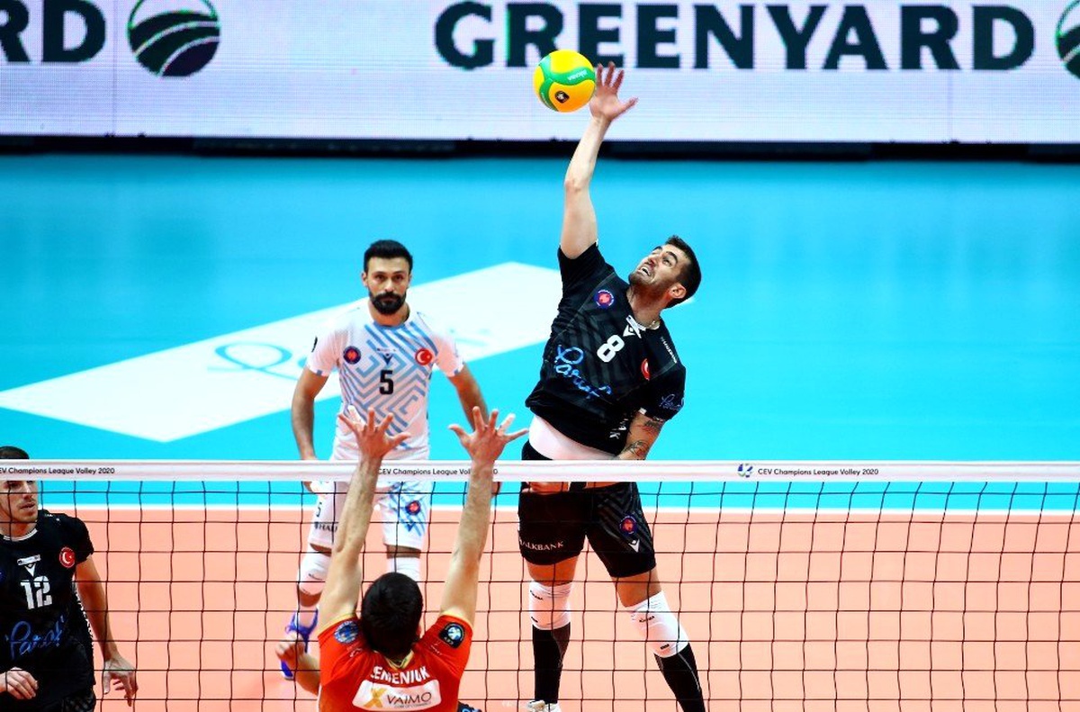 Halkbank Jastrzebski deplasmanında