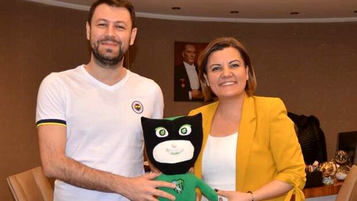 Hayalsiz çocuk kalmasın! İzmit Belediyespor ve Fenerbahçe Öznur Kablo...