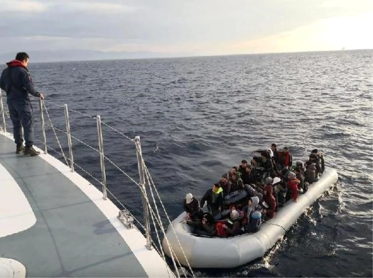 Kuşadası ve Didim açıklarında 132 kaçak göçmen yakalandı