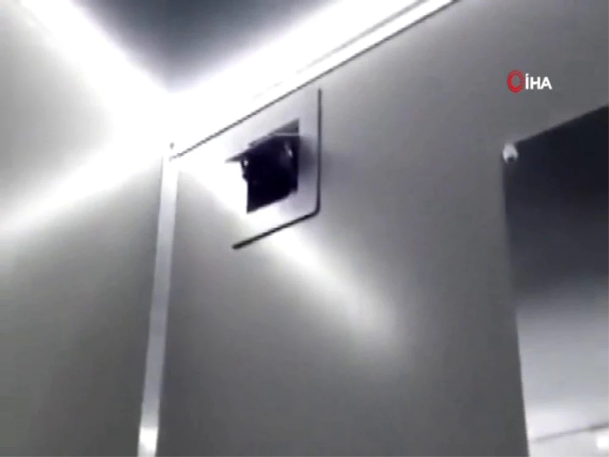 Rusya\'da metro istasyonlarındaki tuvaletlere kamera takıldı