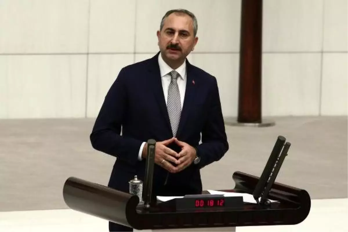 Adalet Bakanı Gül: Bir daha bu ülkeyi hiçbir grubun, hiçbir oluşumun eline teslim etmeyeceğiz
