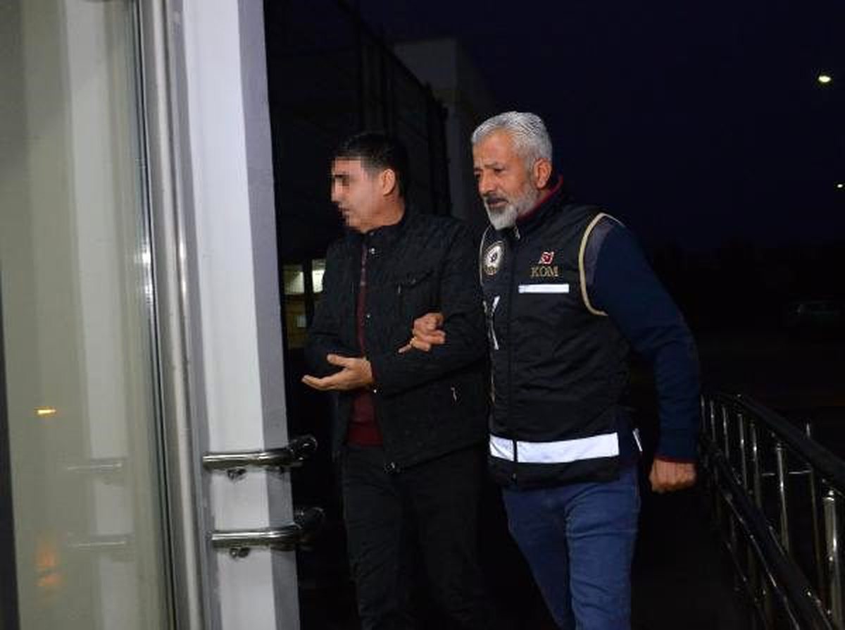 Adana merkezli 3 ilde FETÖ operasyonu: 16 gözaltı kararı