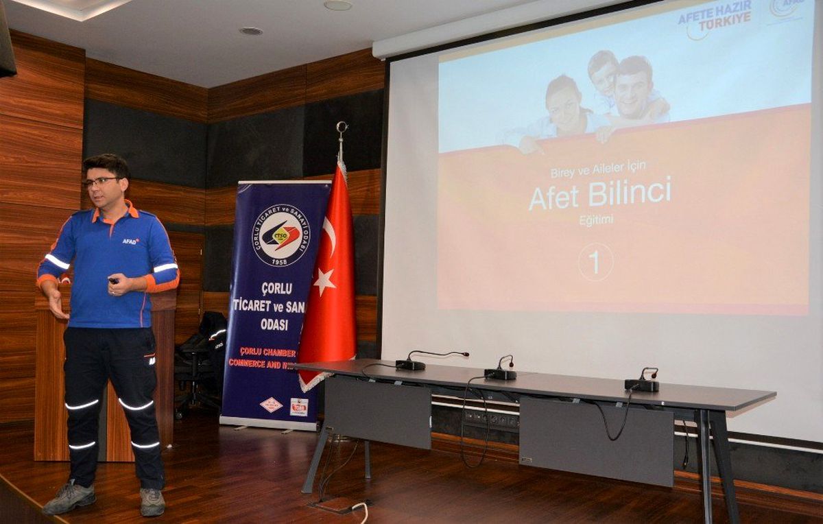 Çorlu TSO\'dan deprem semineri