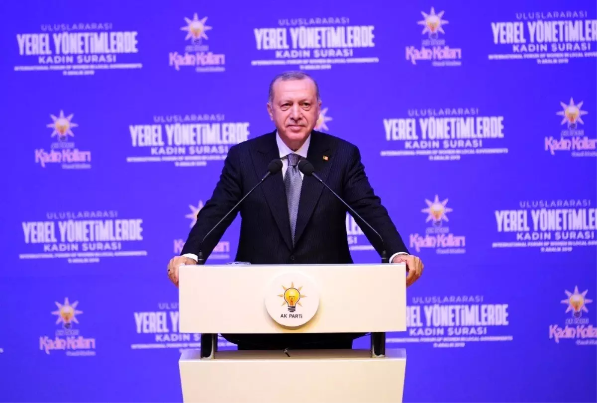 Cumhurbaşkanı Erdoğan: "Çalışmak kadının aile içindeki önemine ortadan kaldırmaz"