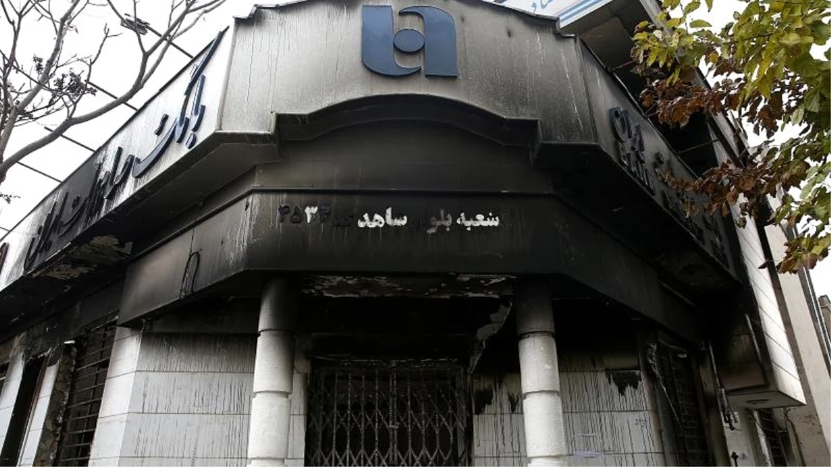 \'Dev siber saldırıya hedef olan\' İran\'da 15 milyon kişinin banka bilgileri çalındı iddiası