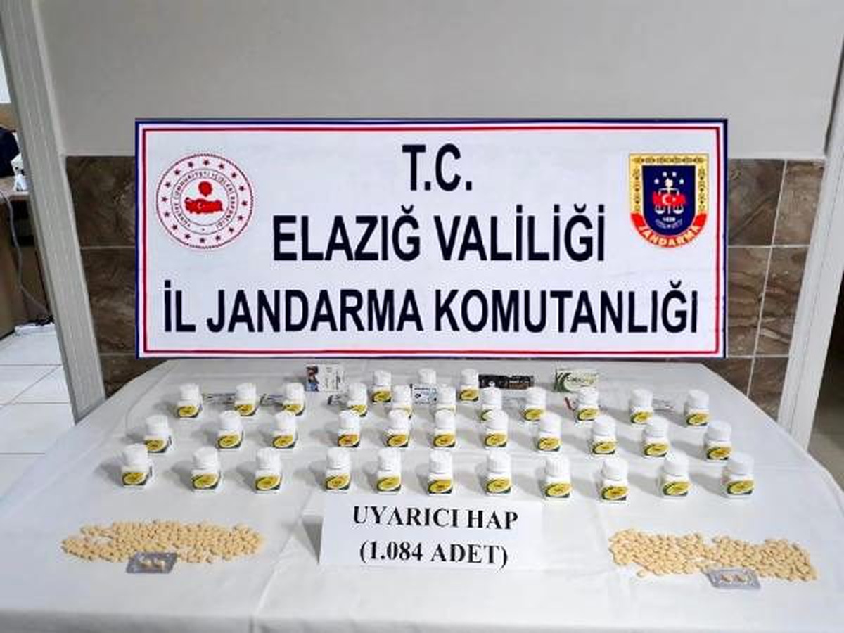 Elazığ\'da 1084 uyarıcı hap ele geçirildi