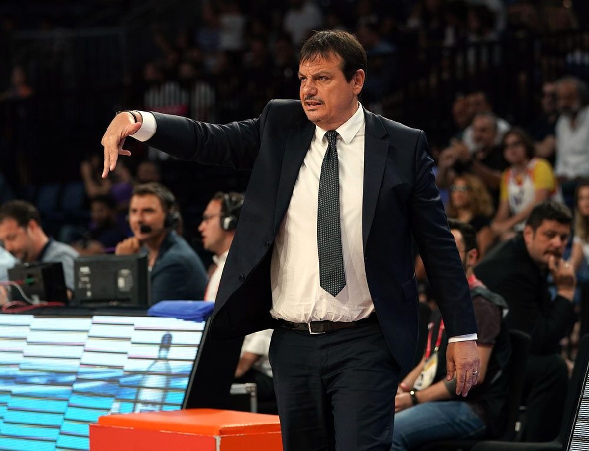 "Fenerbahçe, Euroleague\'in en iyi antrenörüne ve en kapasiteli kadrosuna sahip"