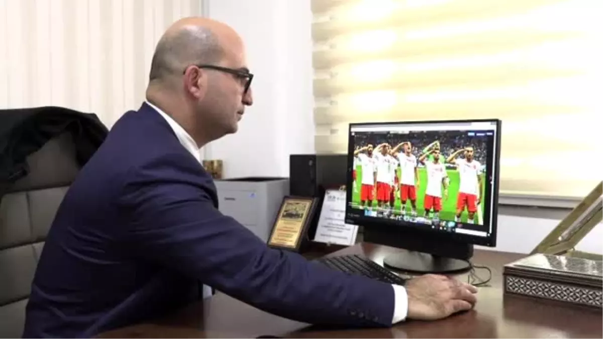 Filistin\'in Kudüs Bakanı, AA\'nın "Yılın Fotoğrafları" oylamasına katıldı