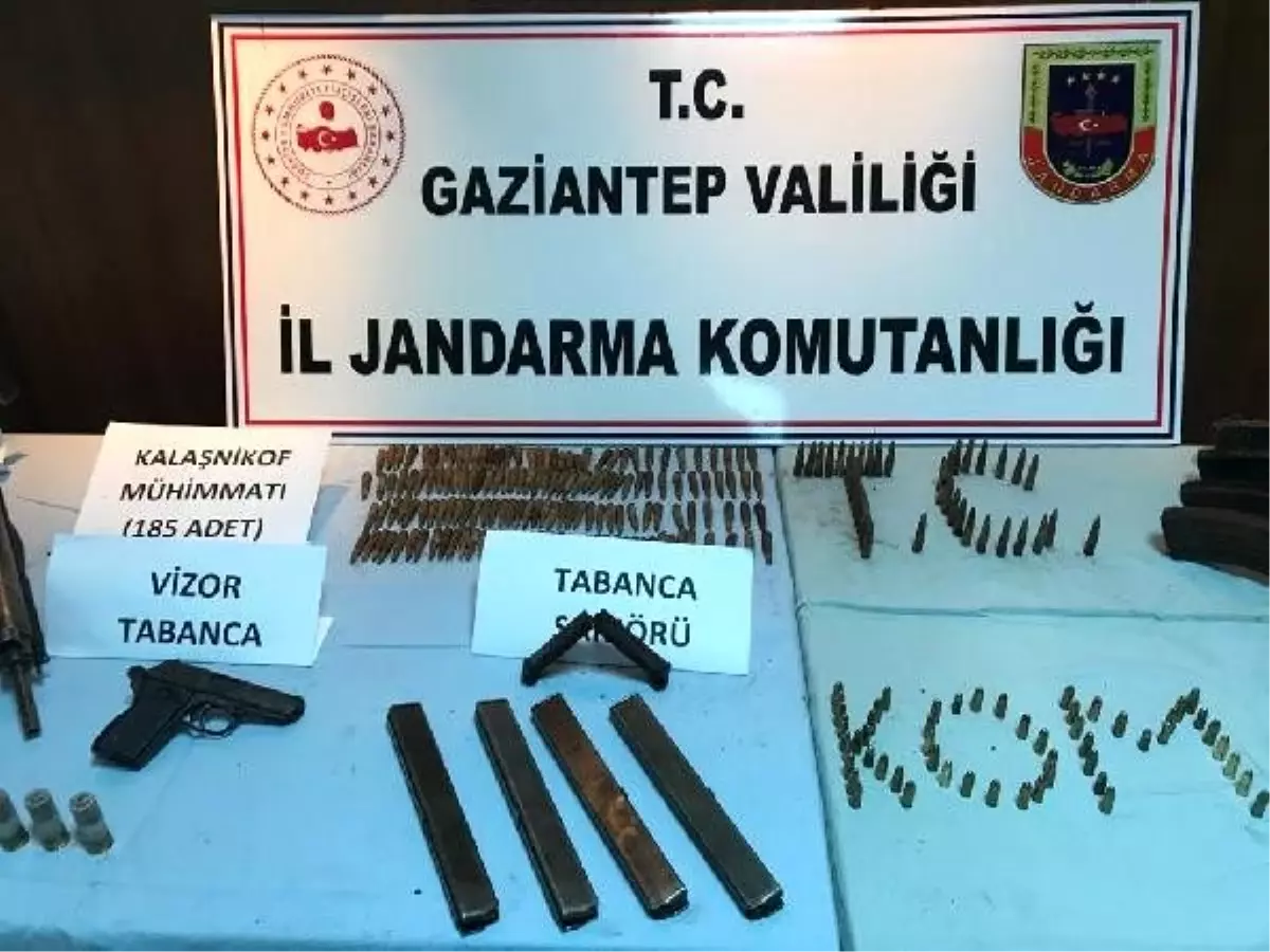 Gaziantep\'te silah kaçakçılığı operasyonu: 4 gözaltı