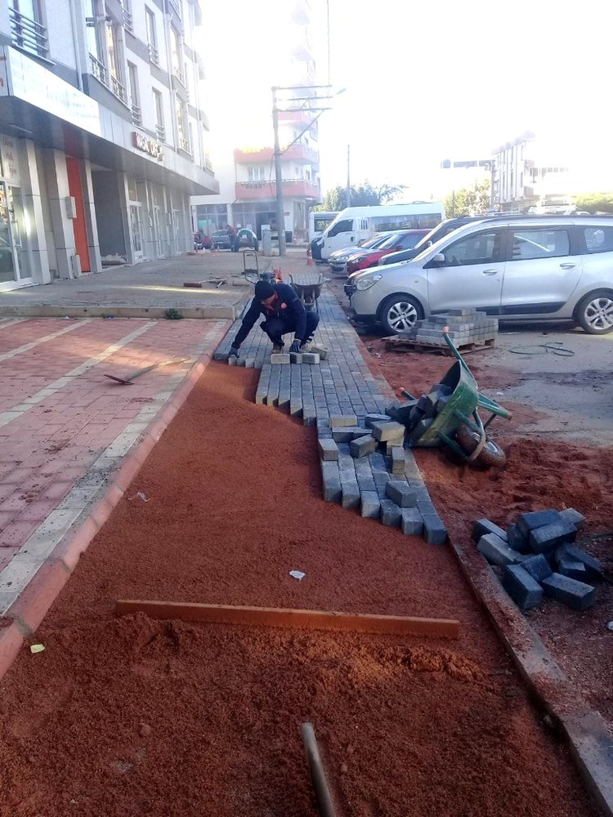 Gürsu ilmek ilmek işleniyor