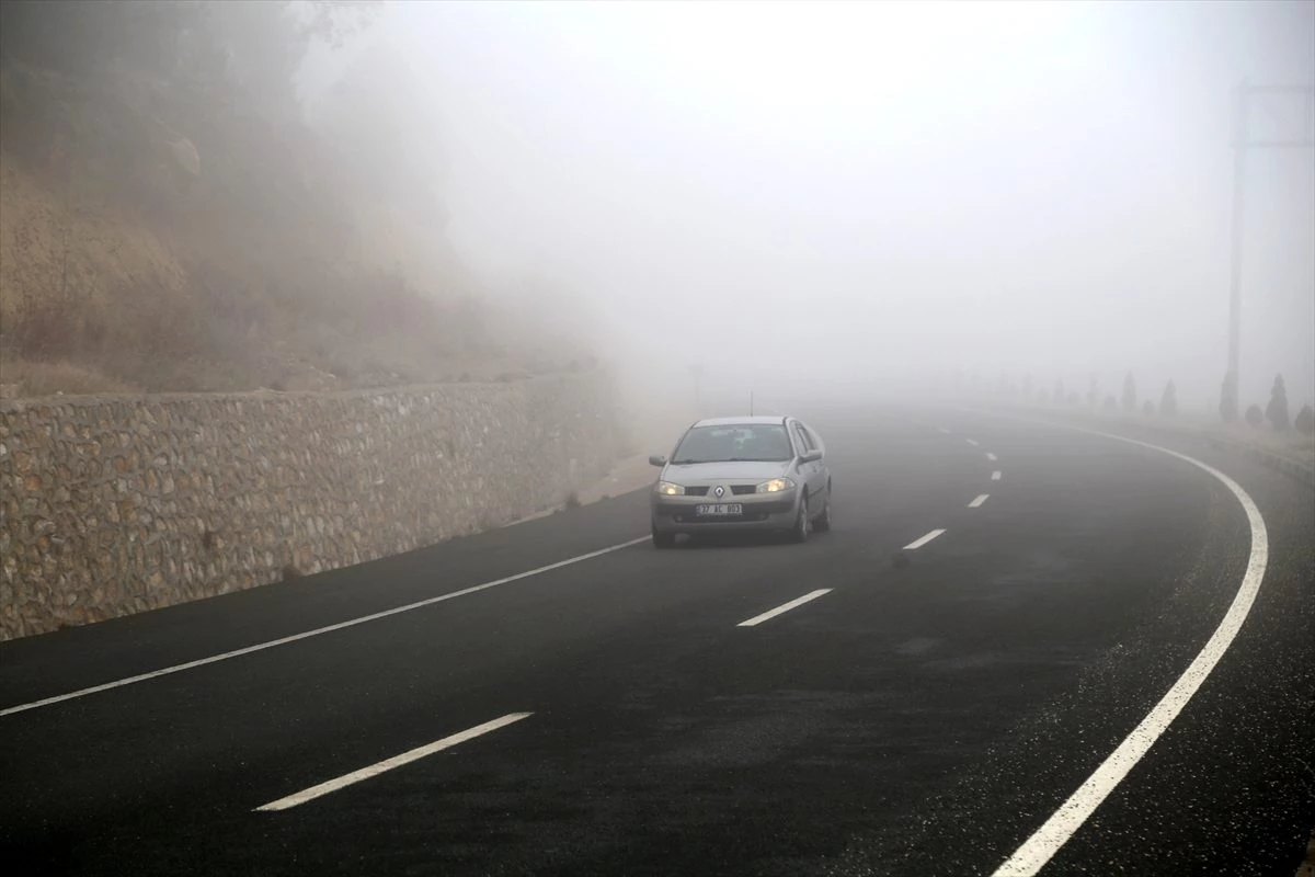 Ilgaz Dağı\'nda sis ulaşımı olumsuz etkiliyor