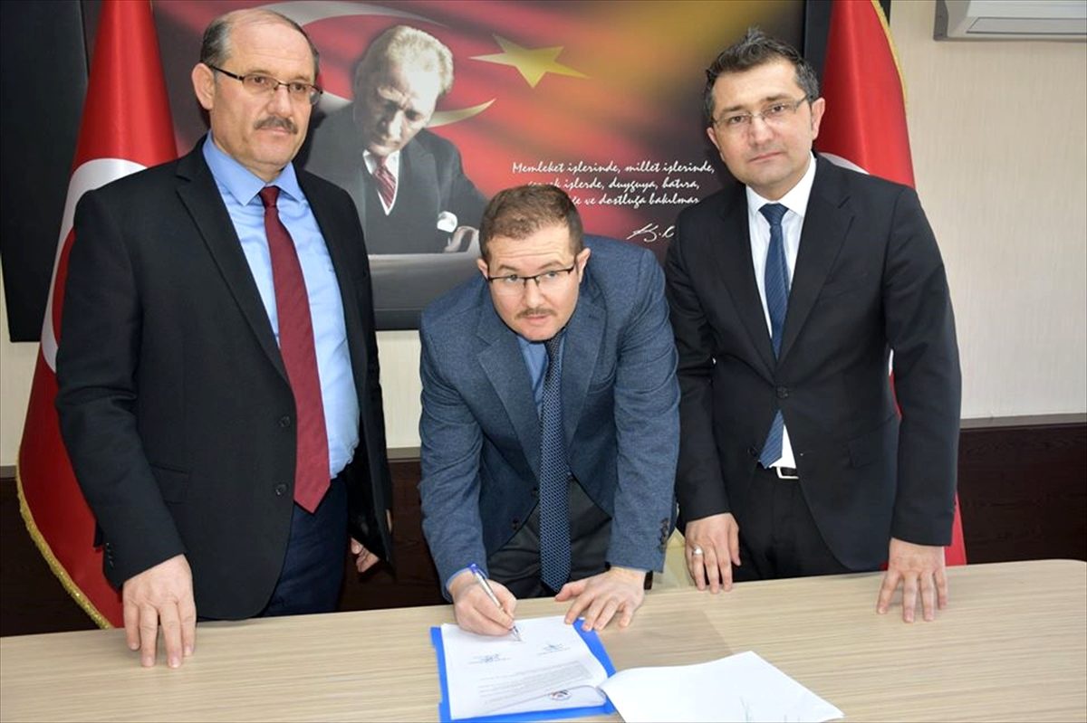 Karapınar\'da robotik kodlama ve yazılım atölyesi için protokol imzalandı