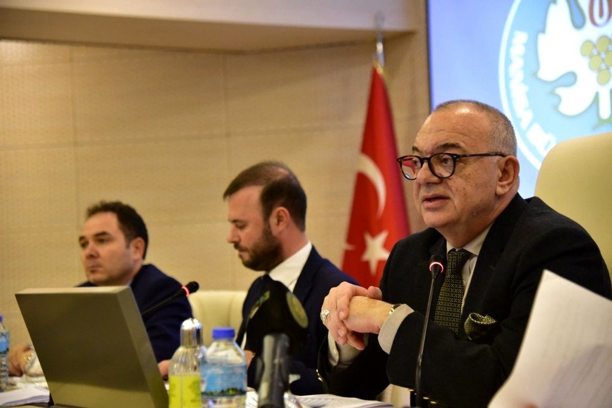 Manisa\'da yılın son meclis toplantısı yapıldı