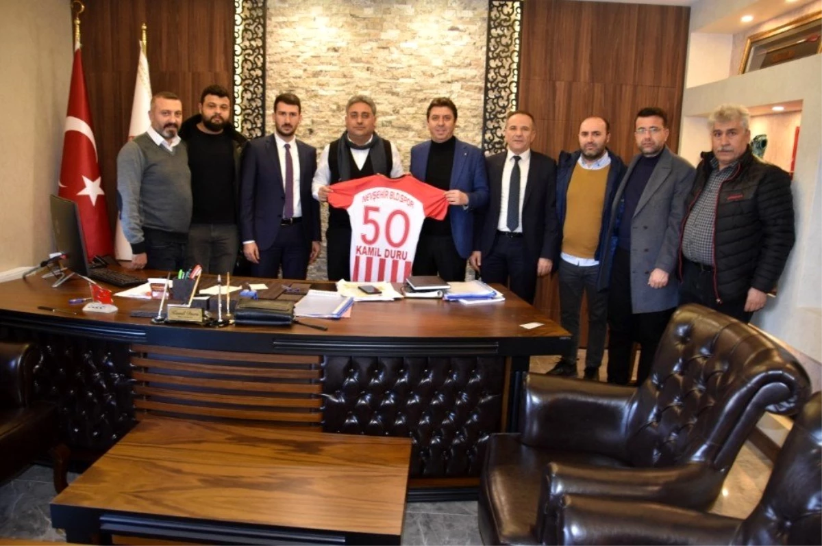 Nevşehir Belediyespor Başkan ve yöneticileri, Genel Sekreter Duru\'yu ziyaret etti