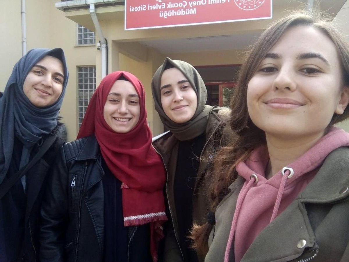 Öğrencilerden kalbimin sesi başlıklı sosyal sorumluluk projesi