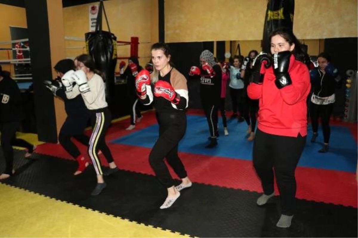 Ordulu kadınlar, şiddete karşı \'boks\' öğreniyor