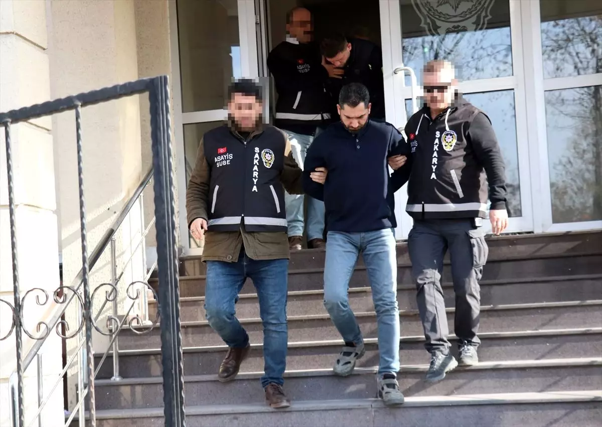 Sakarya\'da hamile kadının darbedilmesine ilişkin 2 zanlı tutuklandı