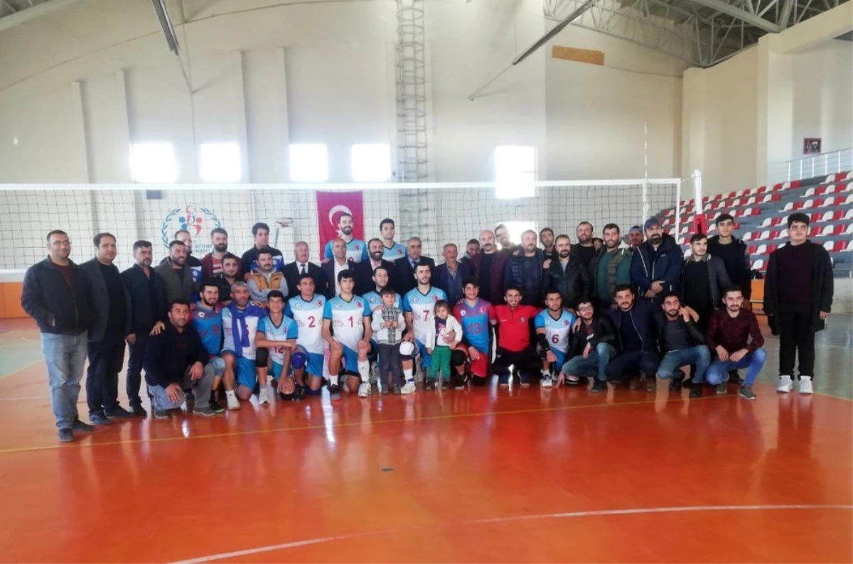 Adilcevaz\'ın voleybol takımı kadrosunu güçlendirdi