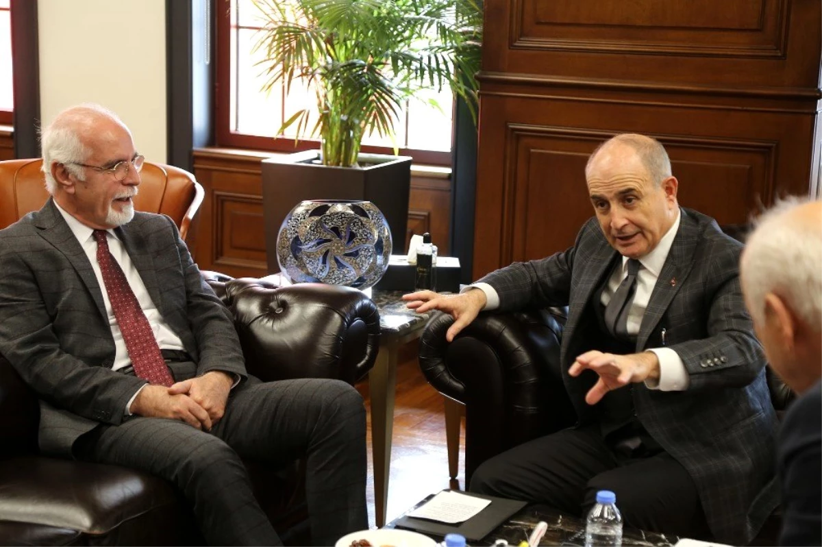 Baro Başkanı Mehmet Durakoğlu\'ndan Başkan Akgün\'e ziyaret