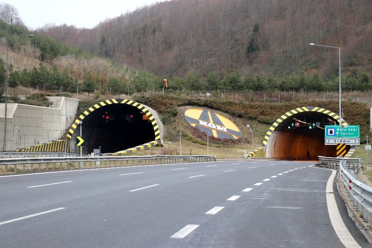 Bolu Dağı Tüneli trafiğe kapatıldı