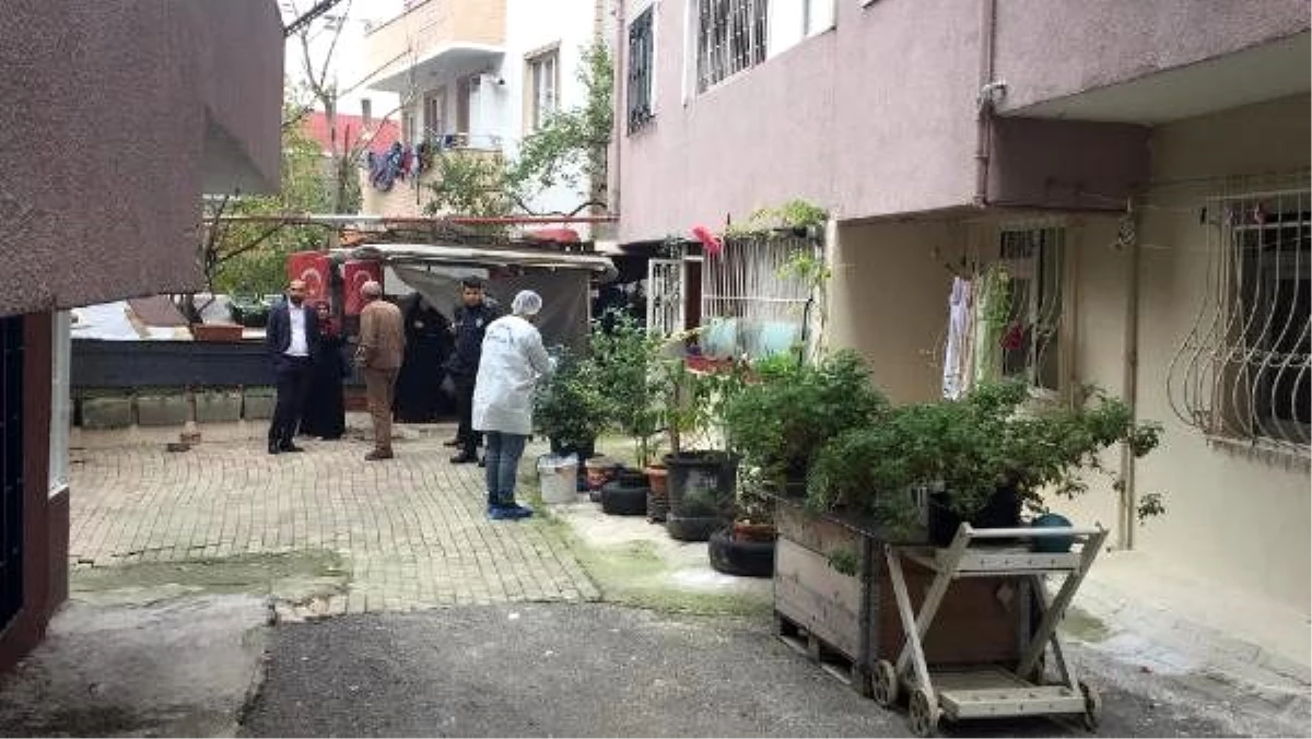 Gece eşini boğarak öldürdü, sabah polisi arayıp teslim oldu