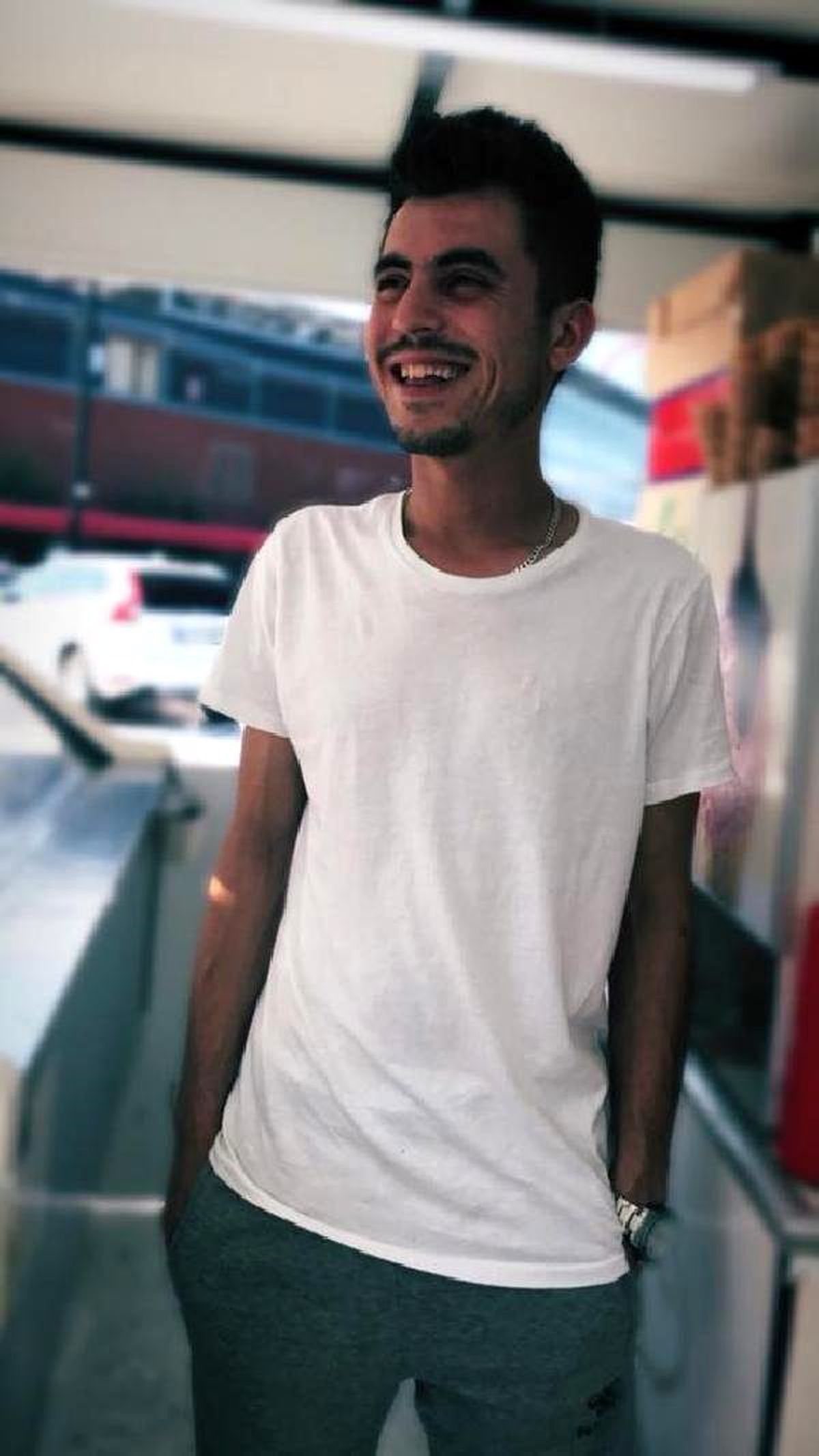 Genç YouTuber, arkadaşını öldürdü