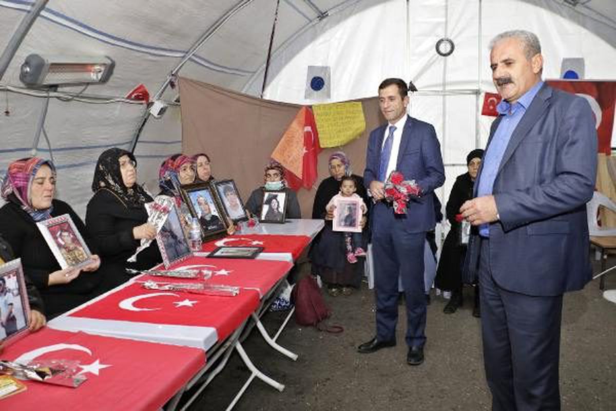 HDP önündeki eylemde 101\'inci gün (2)