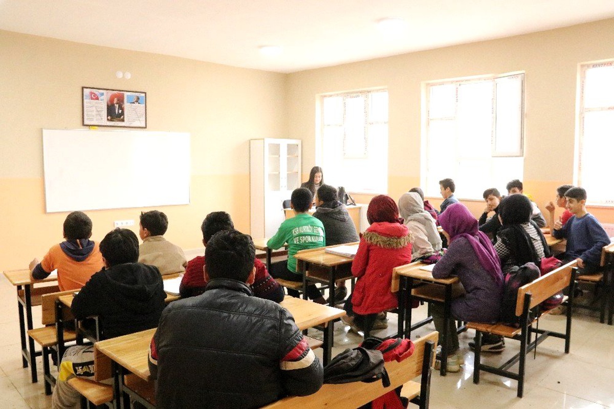 Hizan\'da İmam Hatip Ortaokulu ve Uygulama Camisi açıldı