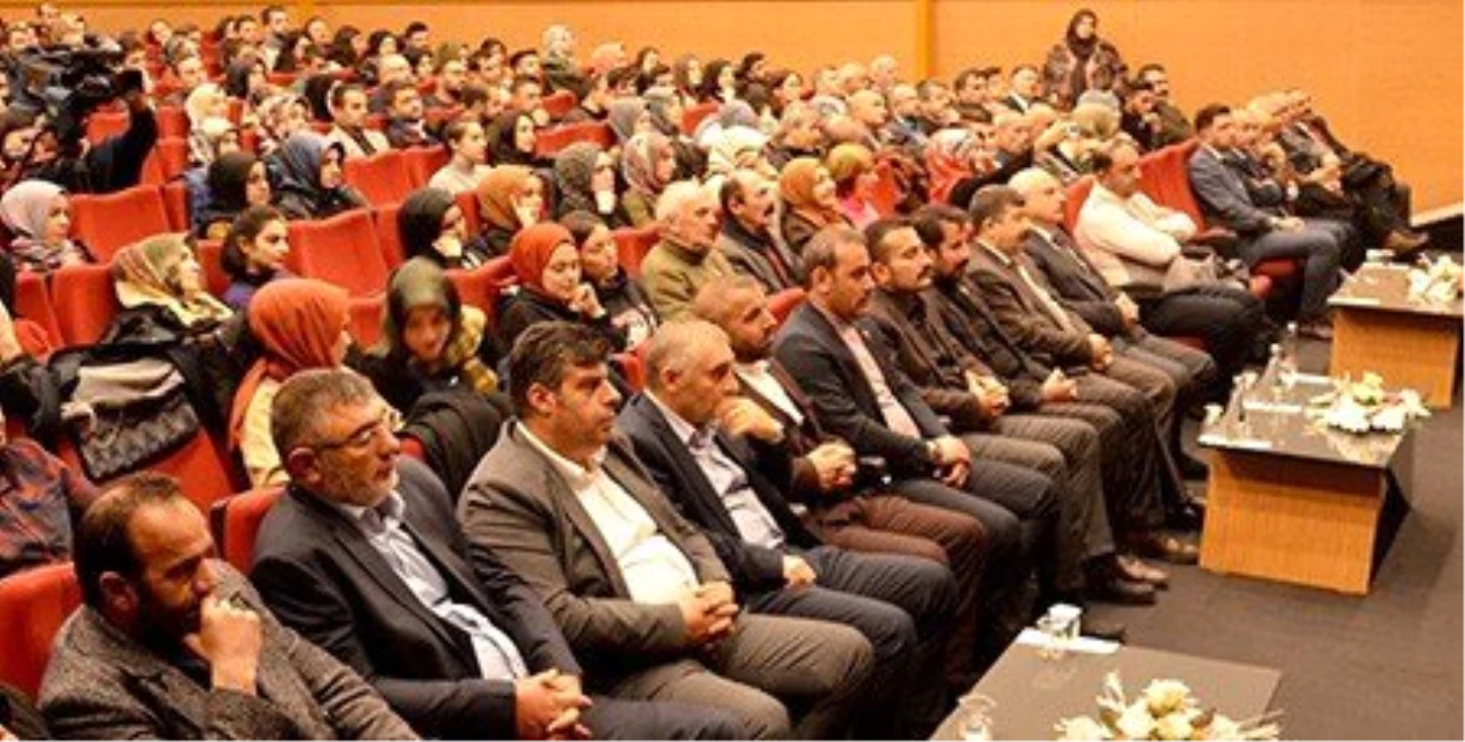 Hüseyin Nihal Atsız için Erzurum\'da panel düzenlendi