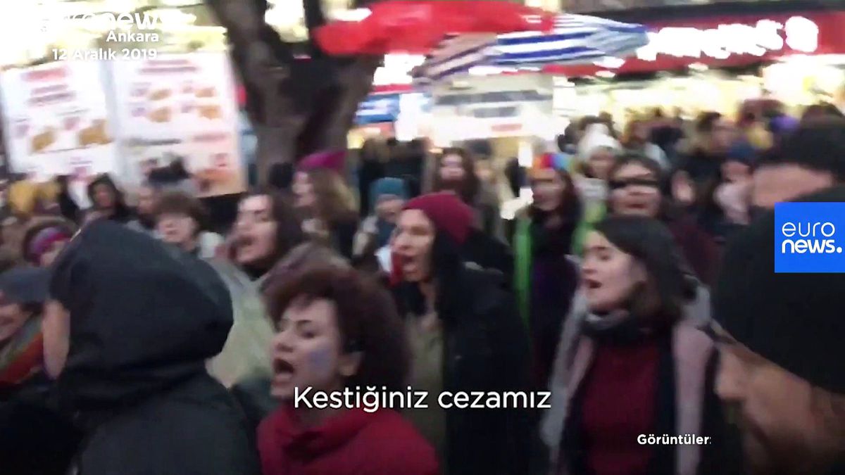 \'Las Tesis\' protestosuna Ankara\'da polis engeli