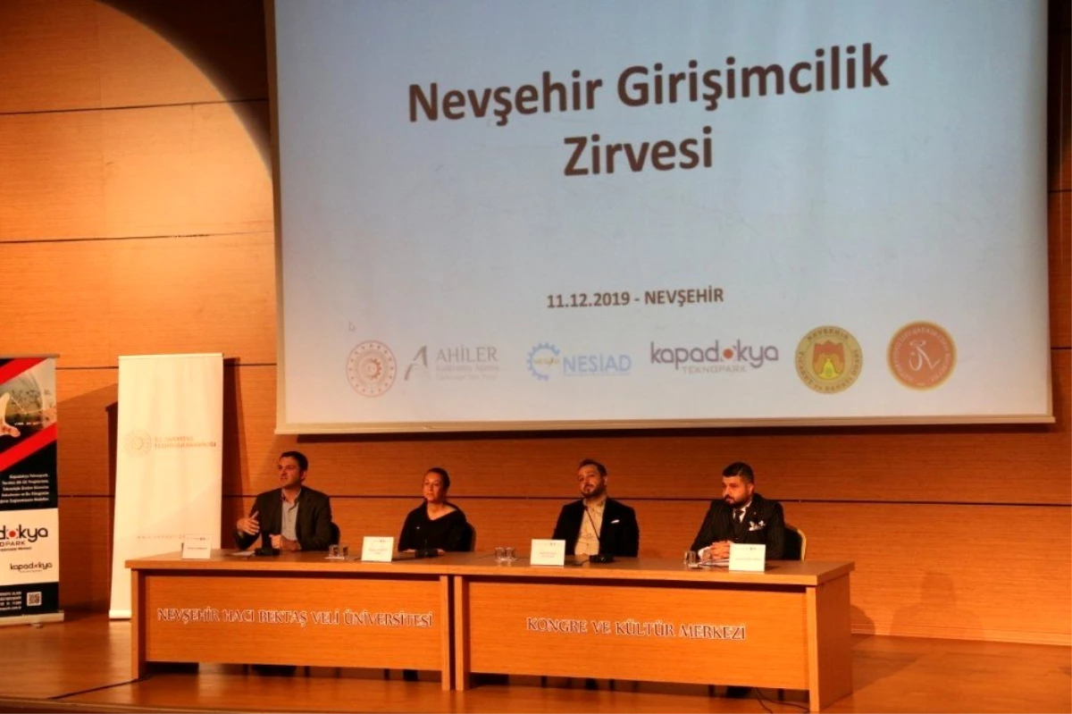 NEVÜ\'de "Nevşehir Girişimcilik Zirvesi" düzenlendi