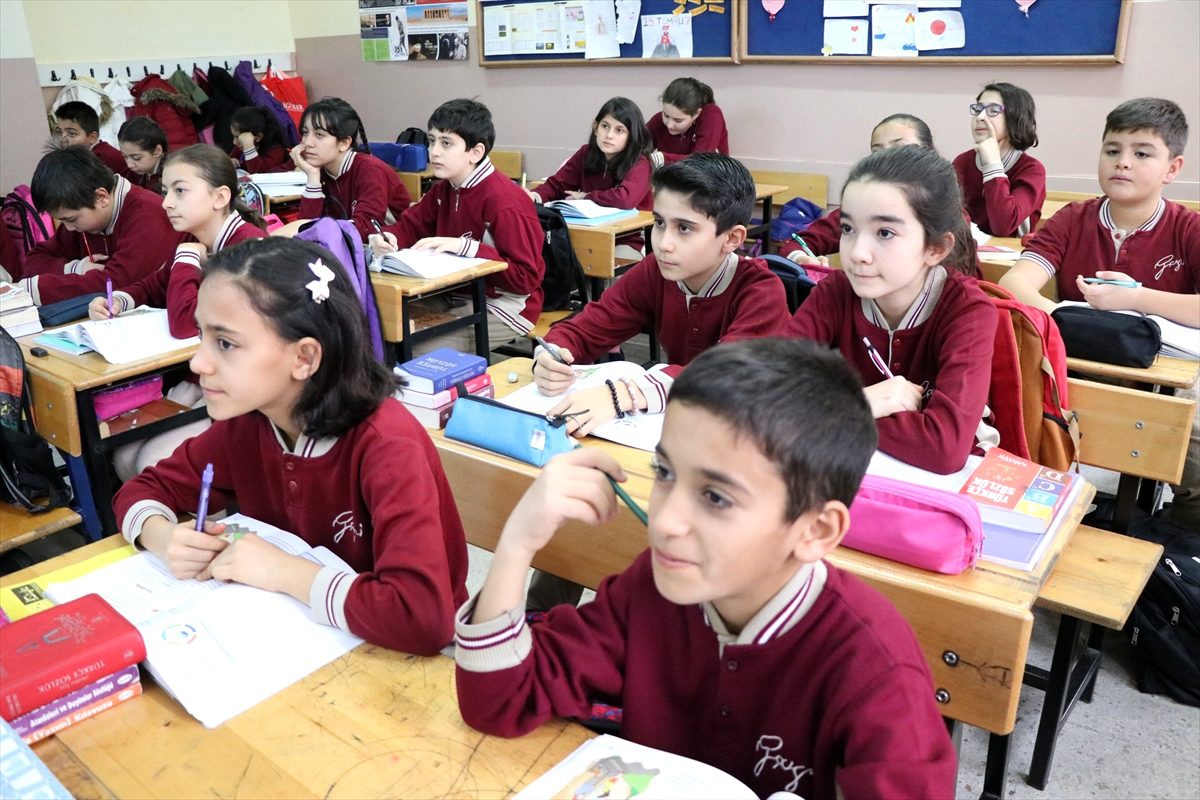 Niğde\'de "analitik okuma ve yazma" metodu okullarda hayata geçirildi