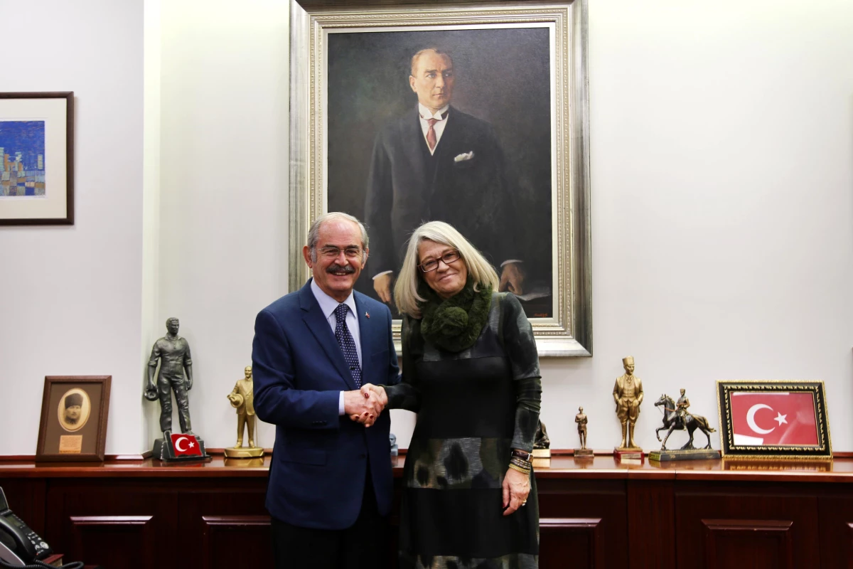 Portekiz Büyükelçisi Silva\'dan Başkan Büyükerşen\'e Ziyaret
