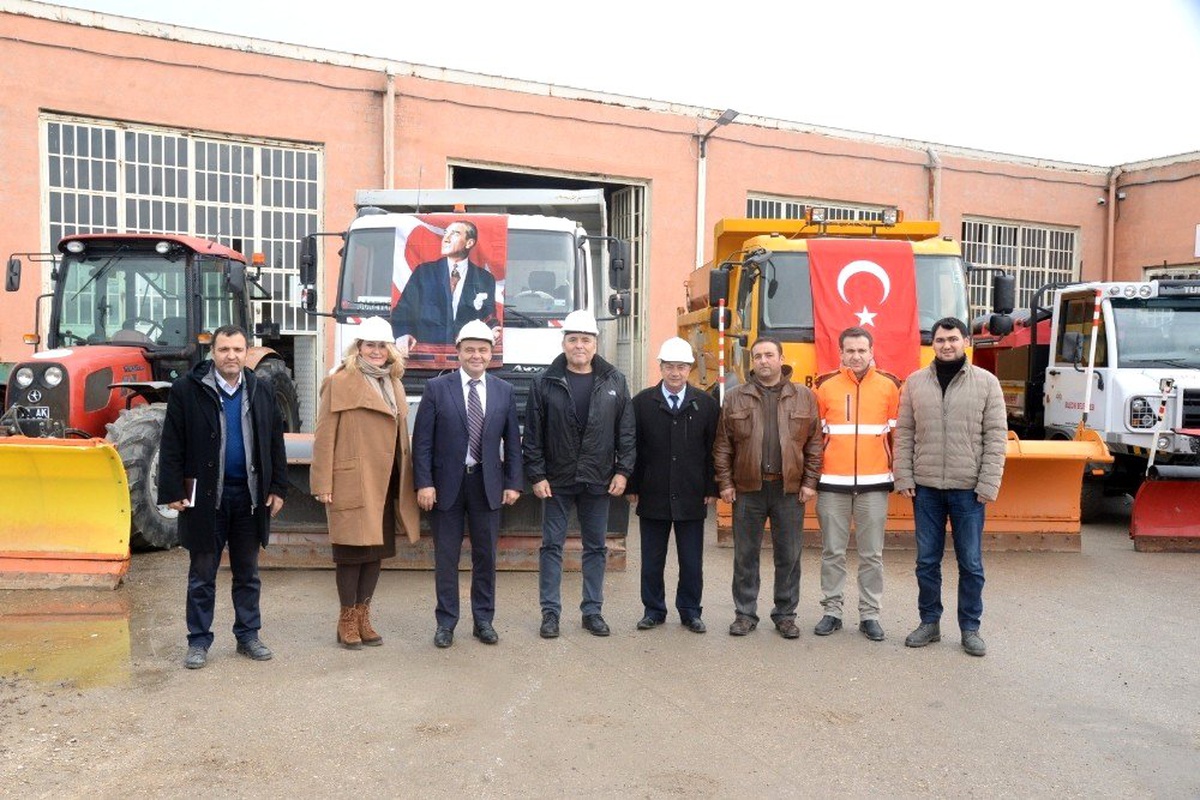Başkan Şahin kışa hazırlık çalışmalarını inceledi