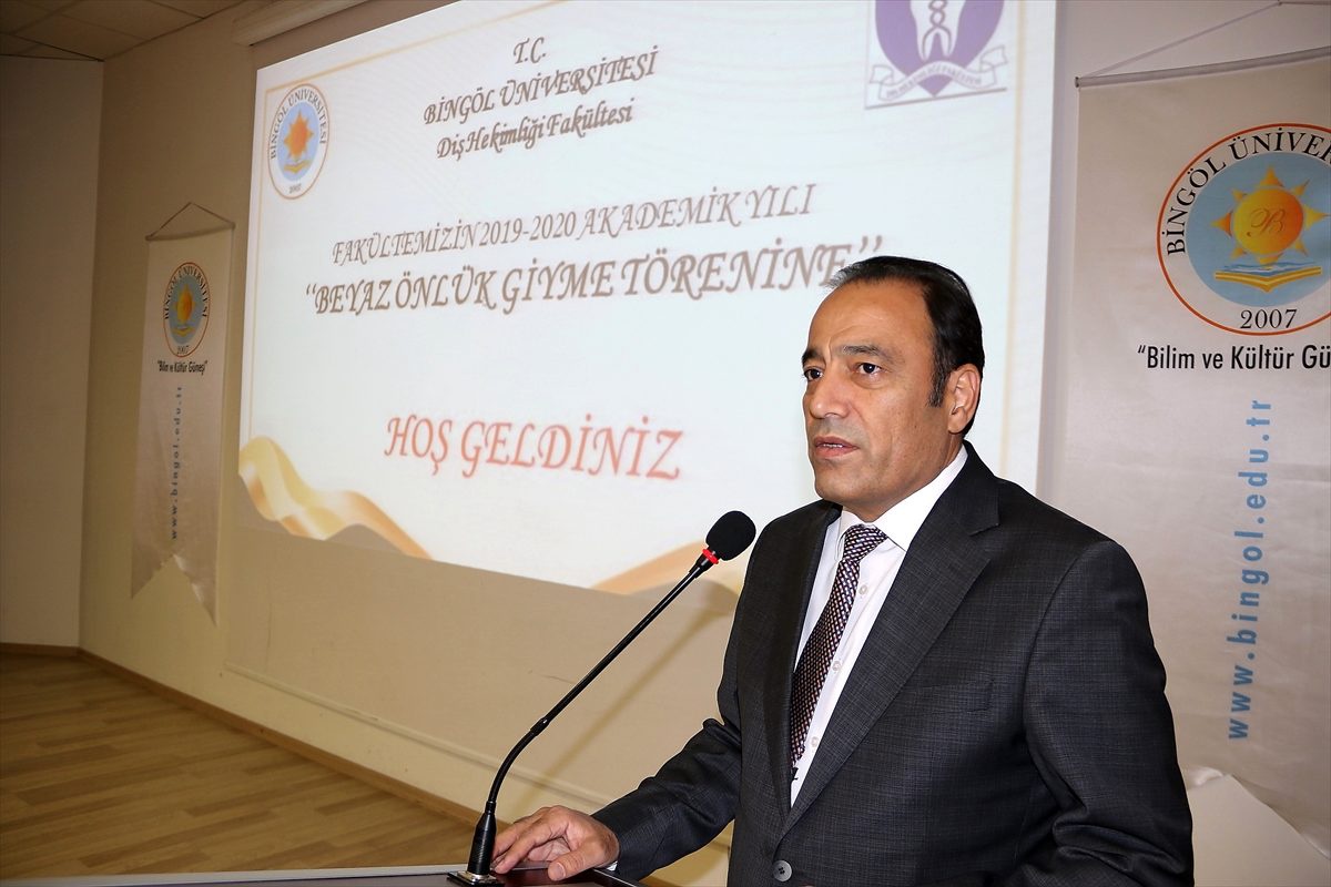 Bingöl\'de Diş Hekimliği Fakültesi öğrencileri beyaz önlük giydi