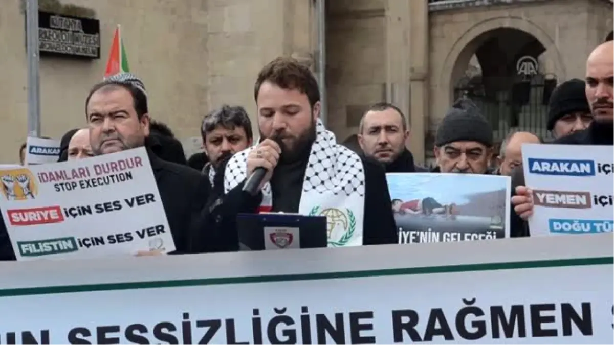 Çin\'in Doğu Türkistan\'daki hak ihlalleri Kütahya\'da protesto edildi