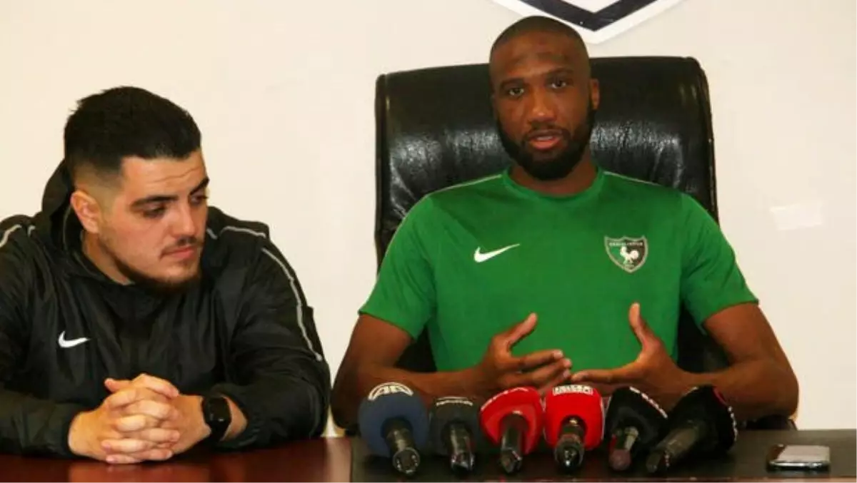 Denizlispor\'un Faslı oyuncusu Zakarya : "Türkiye ligi çok zorlu ve kaliteli bir lig"