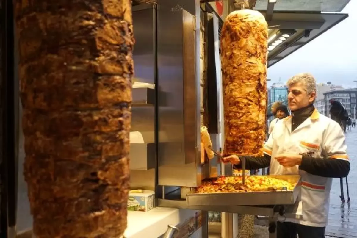 Döner tartışması sürüyor…Kalan dönerin kullanılması tehlike saçıyor