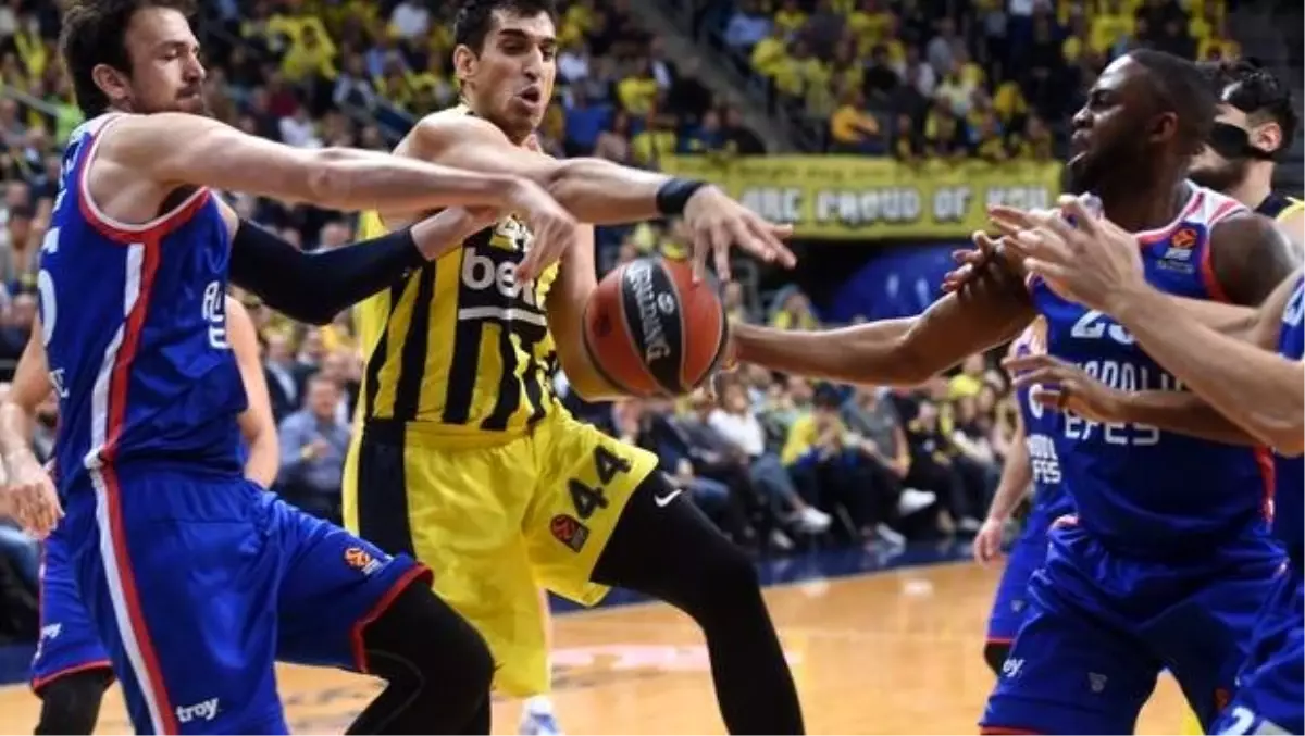 Fenerbahçe Beko taraftarı Anadolu Efes deplasmanına gidemeyecek!