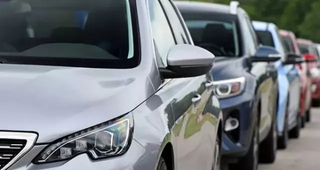 Fiat ve Peugeot birleşme anlaşmasını gelecek hafta imzalayacak