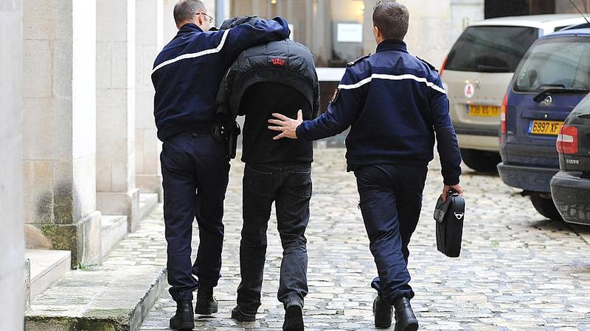 Fransa\'da spor sahalarında korkutan çocuk istismarı tablosu: En az 276 çocuk mağdur
