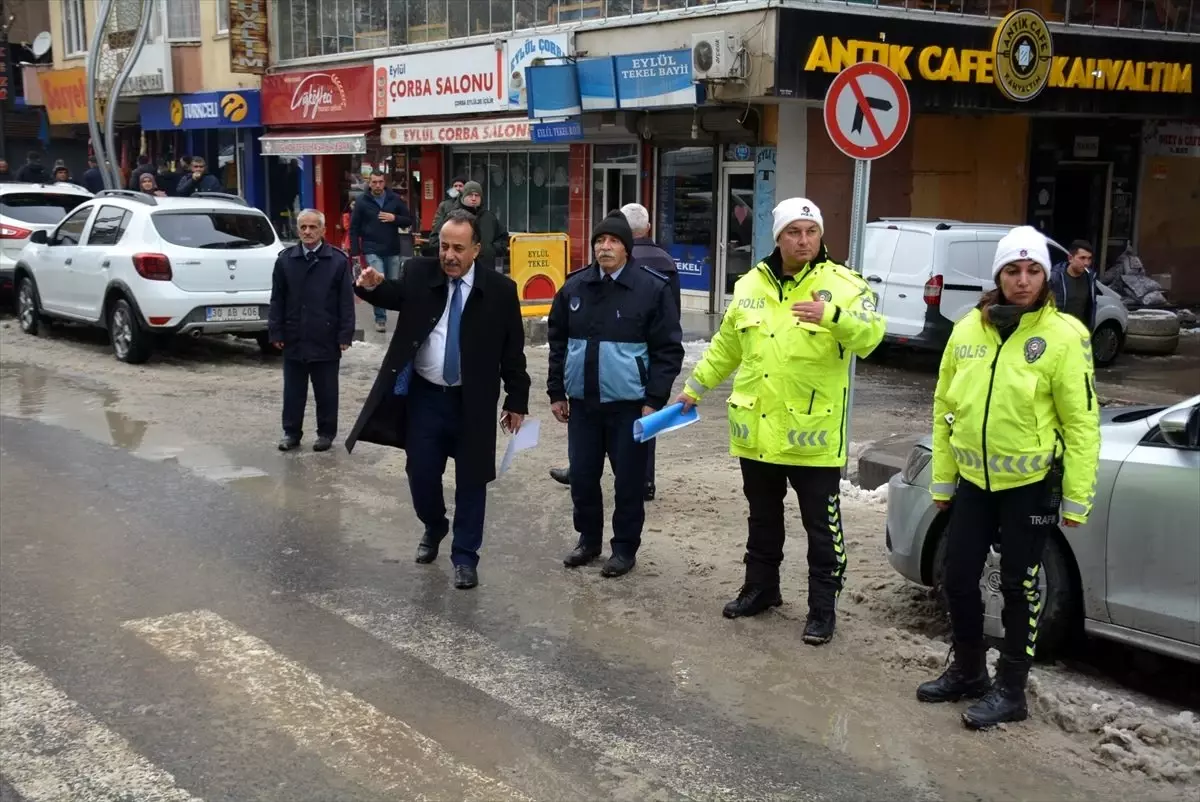 Hakkari\'de "Yaya Öncelikli Trafik" uygulaması