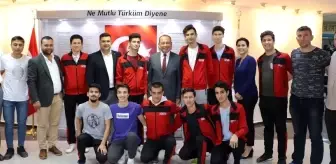 Turgutlu Belediye Erkek Voleybol 2. Lig yolunda