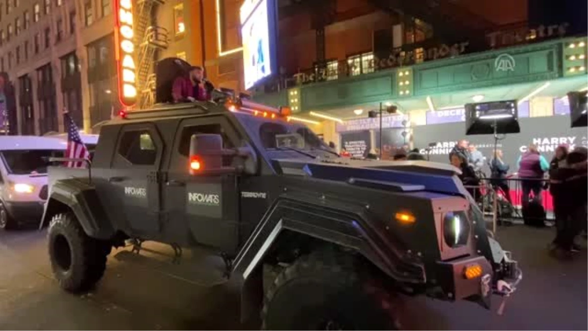 Zırhlı araçlar ve kamyonetlerle Trump\'a destek konvoyu - NEW