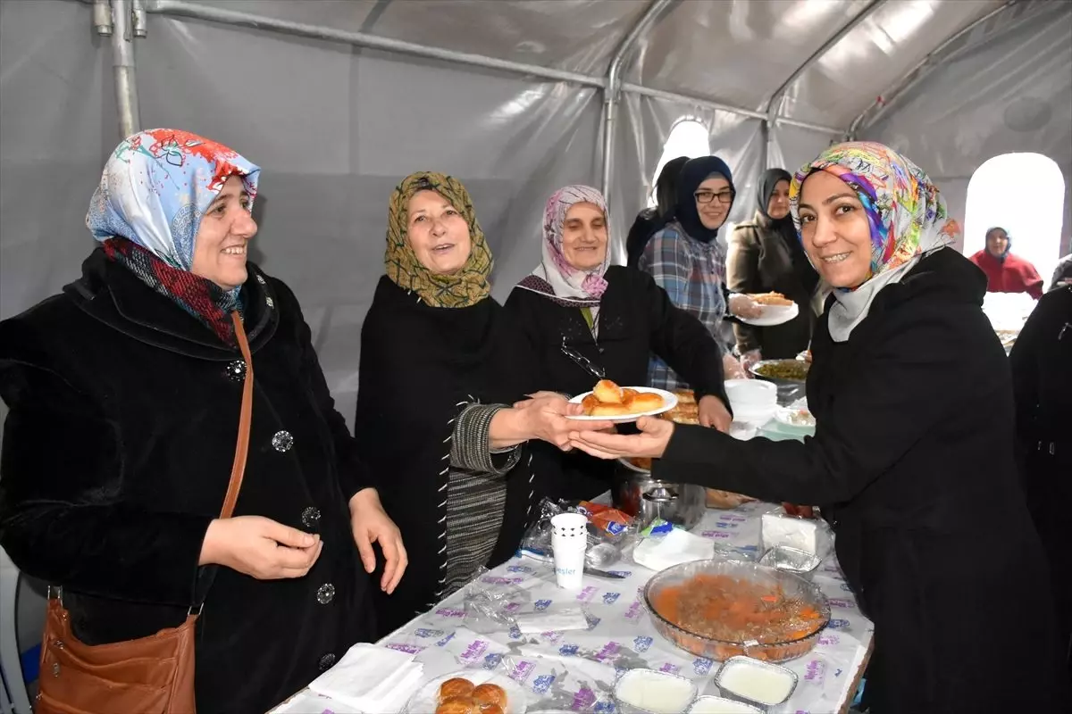 "AK kadınlar yerli üretir, milli tüketir" etkinliği