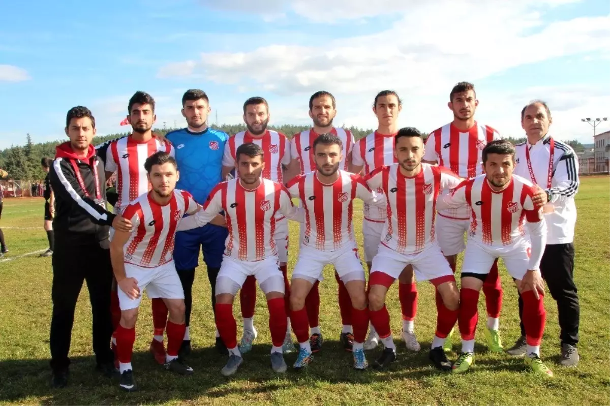 Bilecik derbisinin galibi Bilecikspor oldu