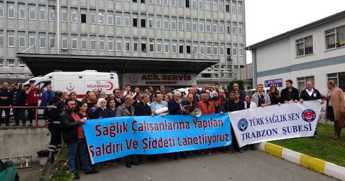 Hastanede doktora saldıran 2 kişi parmaklarını kırdı