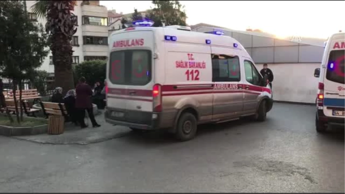 Oto tamirhanesinde çıkan silahlı kavgada 3 kişi yaralandı